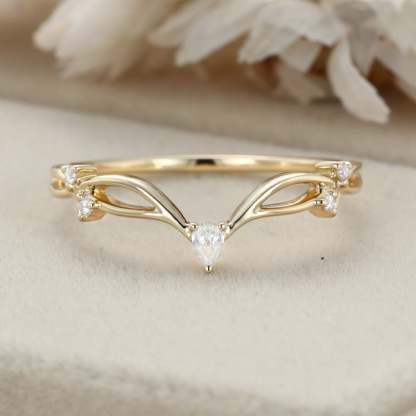Yellow gold diamond wedding ring Pear shape Moissanite wedding band Vintage Curved wedding band Unique stacking matching promise ring