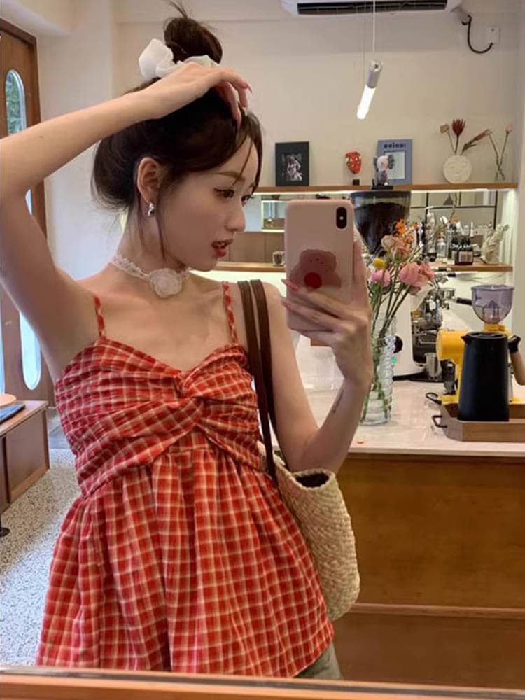 Twist design checkout camisole