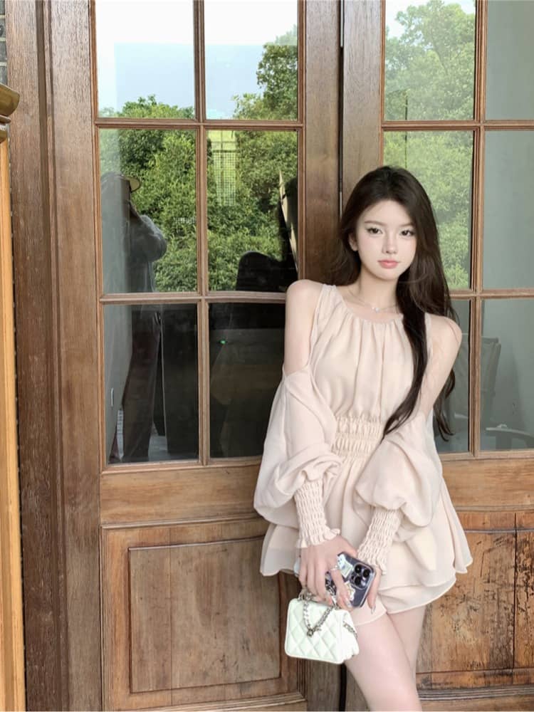 French Strap Frill Set Up