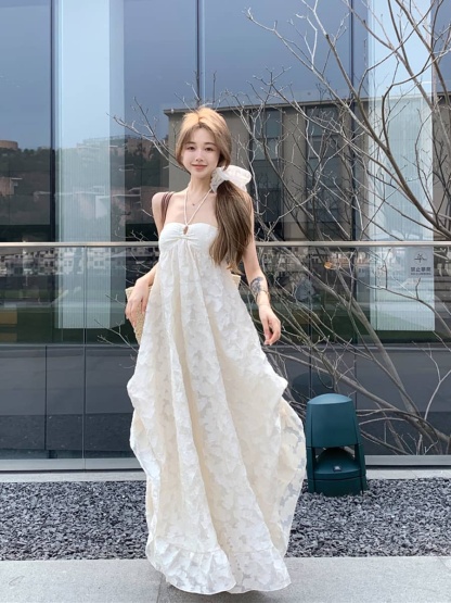 Halter Neck Backless Maxi Dress