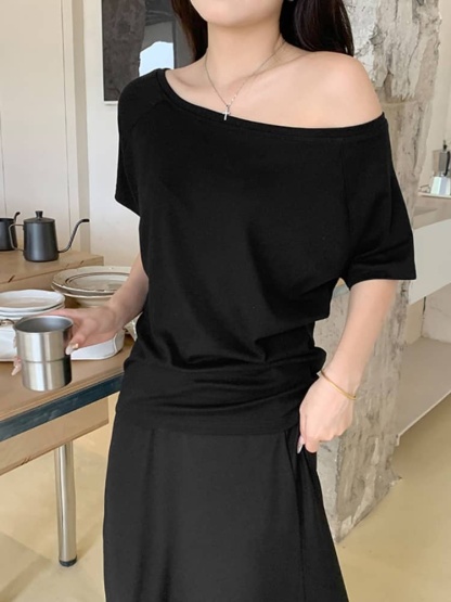 Off-Shoulder Cotton T-shirt