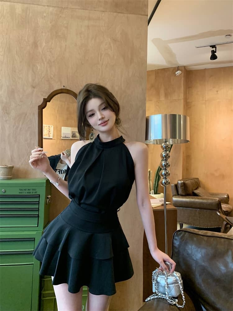 Halter Neck Sleeveless Top & Tiered Skirt Set