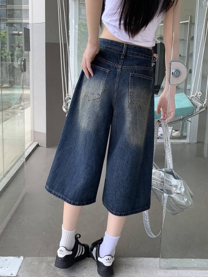 Vintage washed jeans