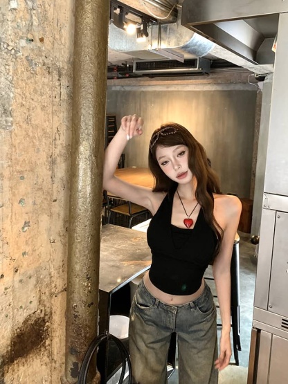 Backless Halter Neck Top