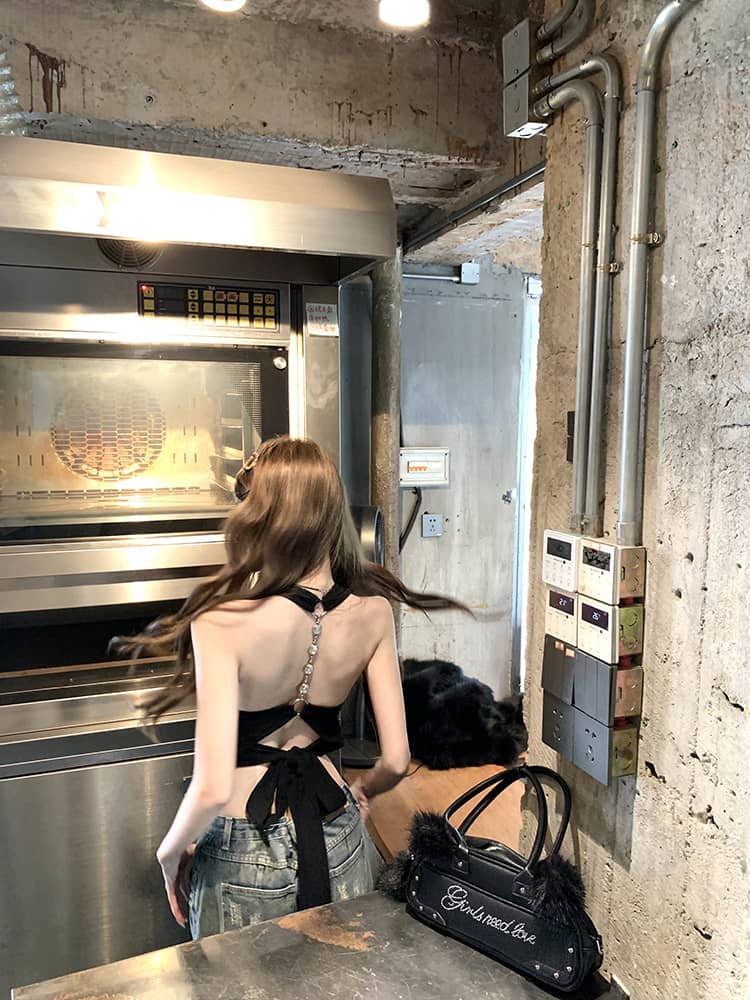 Backless Halter Neck Top