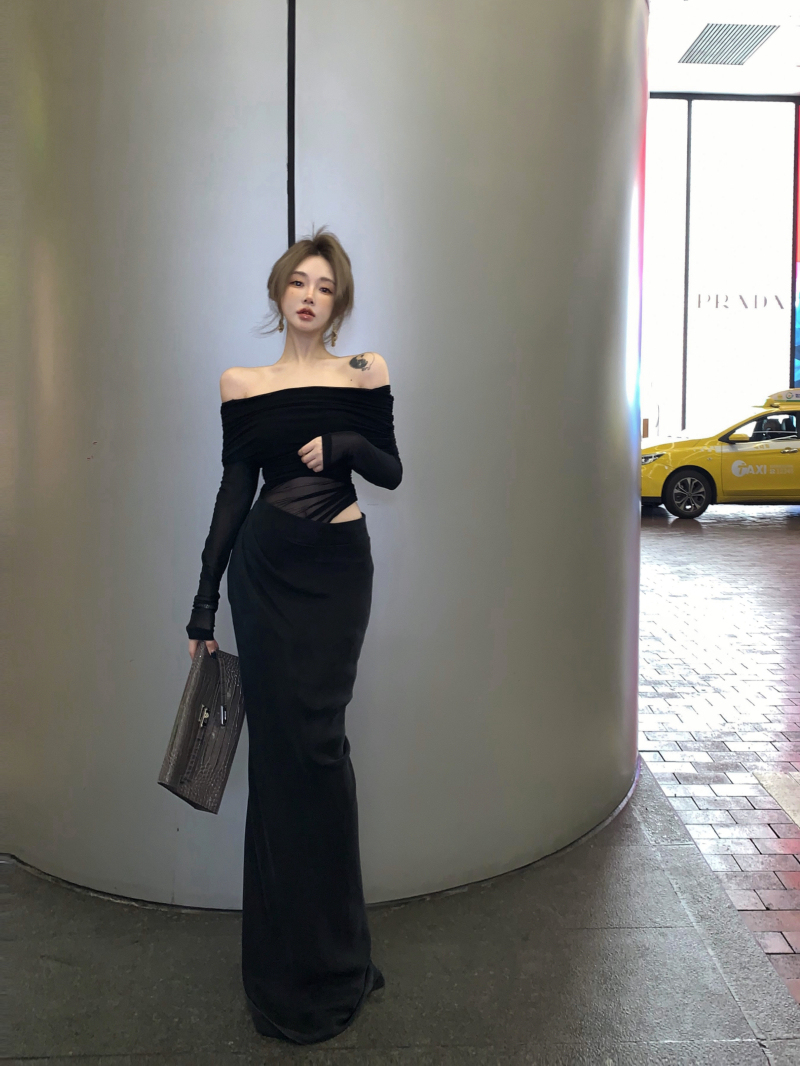 Off-Shoulder Mesh Panel Dress