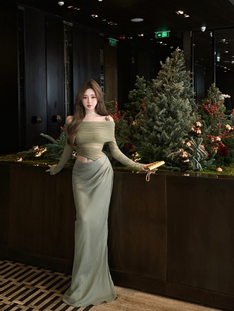 Off-Shoulder Mesh Panel Dress