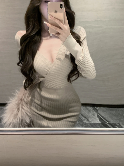 Cross V-Neck Knit Dress