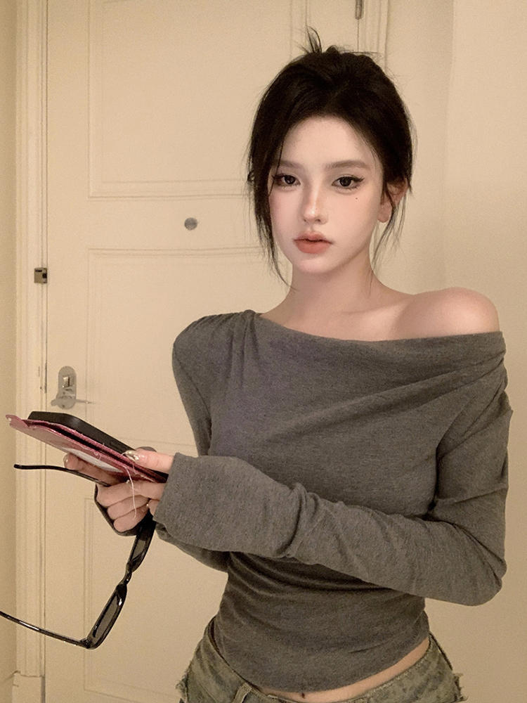 Off-Shoulder Long Sleeve Top