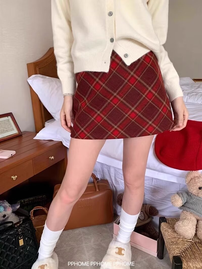 Retro Plaid Wool Skirt