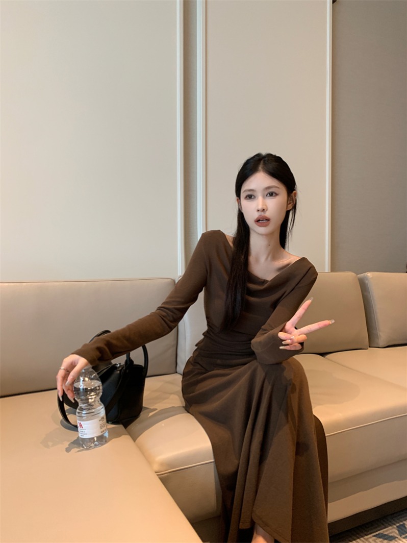 Cowl Neck T-Shirt & Skirt Set