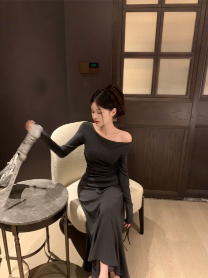 Cowl Neck T-Shirt & Skirt Set