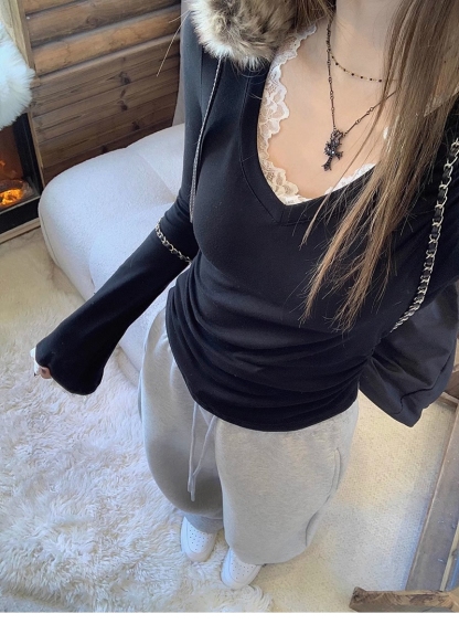 Chic Lace Trim V-Neck Top