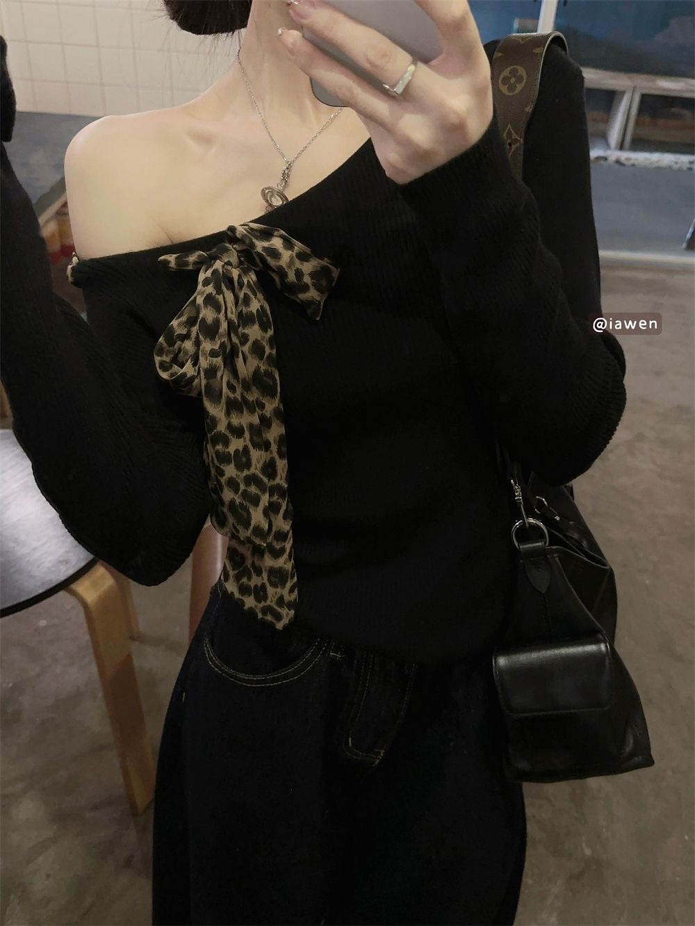 One-Shoulder Knit Top