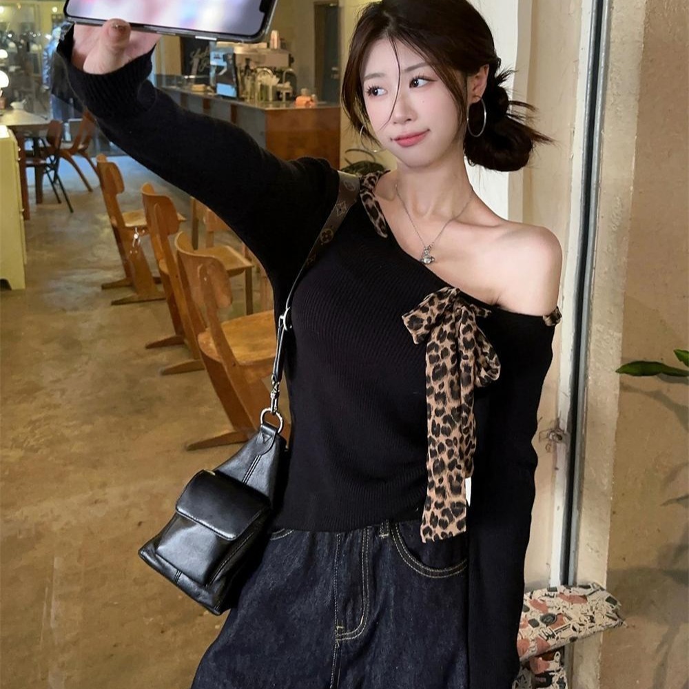 One-Shoulder Knit Top