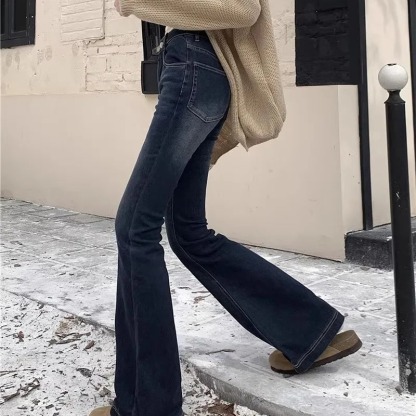 Retro High-Waist Flare Jeans 