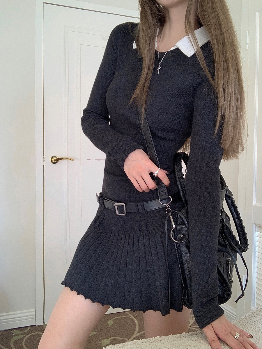 Fitted Two-Tone Knit Dress