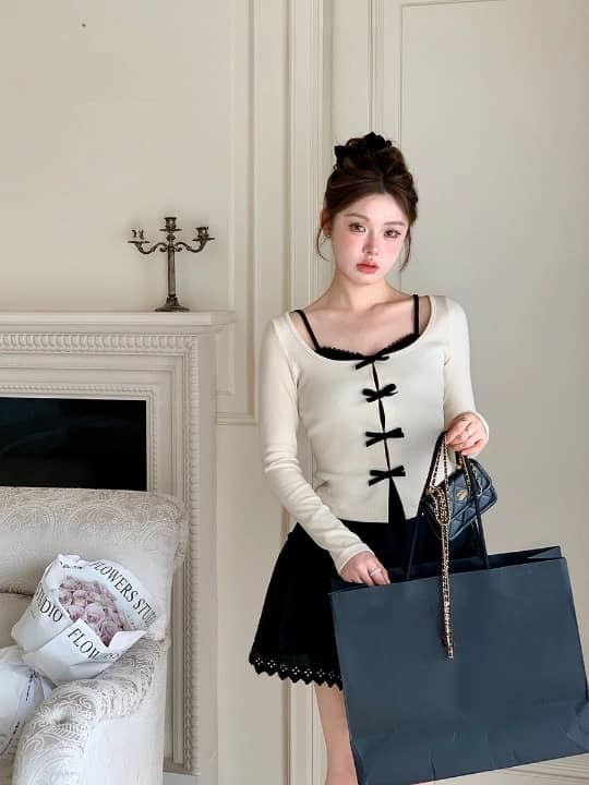 Ruffled Ribbed-Knit Top