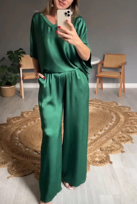 VIRGINIA™ | Elegant Satin Jumpsuit