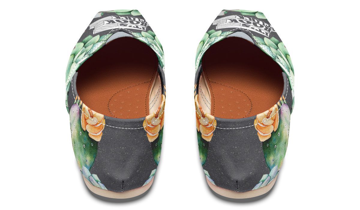 Book O'clock Casual Shoes