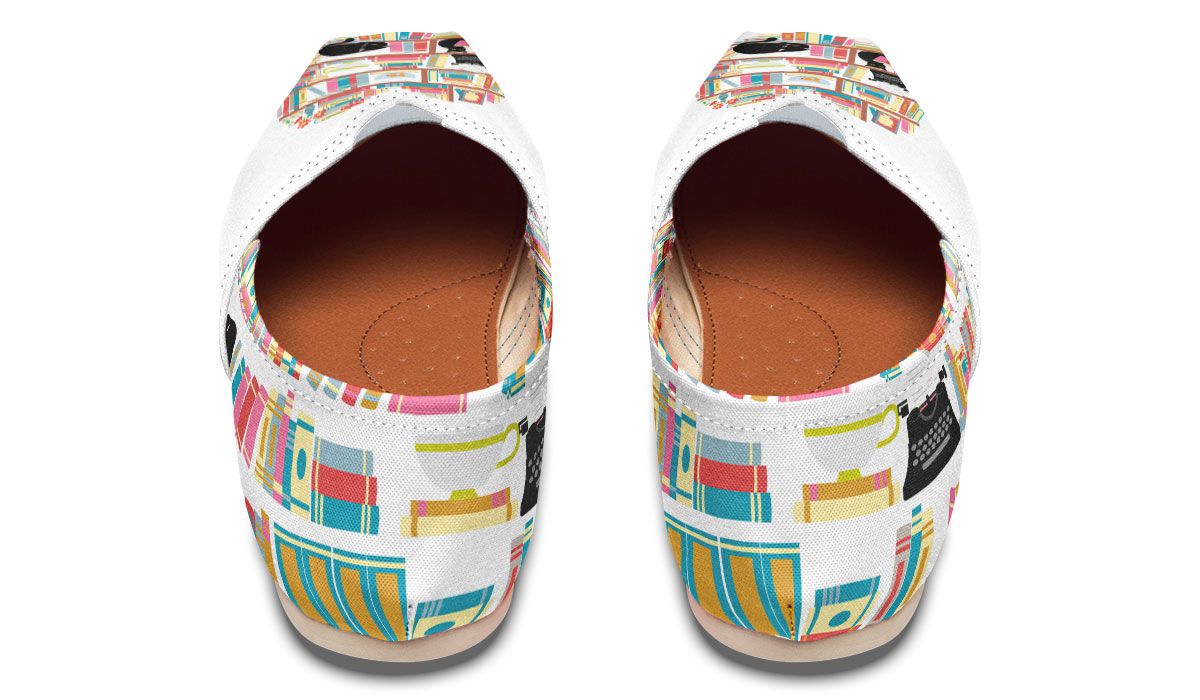 Cat Heart Books Casual Shoes