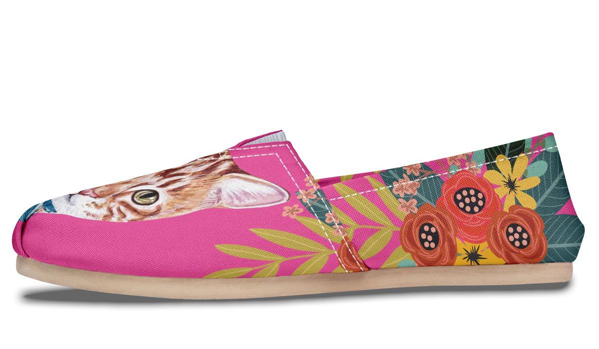 Joyful Tabby Cat Casual Shoes