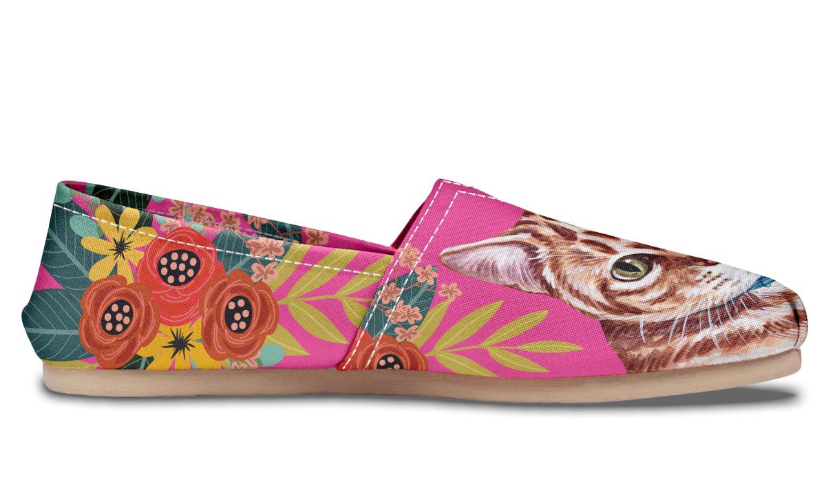 Joyful Tabby Cat Casual Shoes