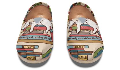 Purrrfect Books Casual Shoes