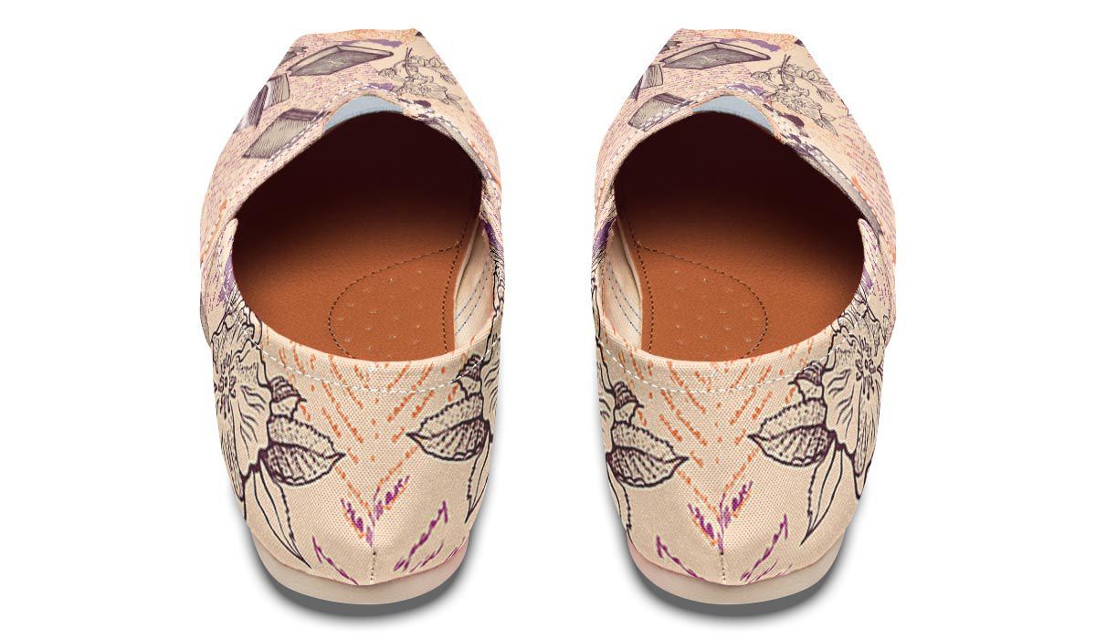 Reading Obsession Casual Shoes