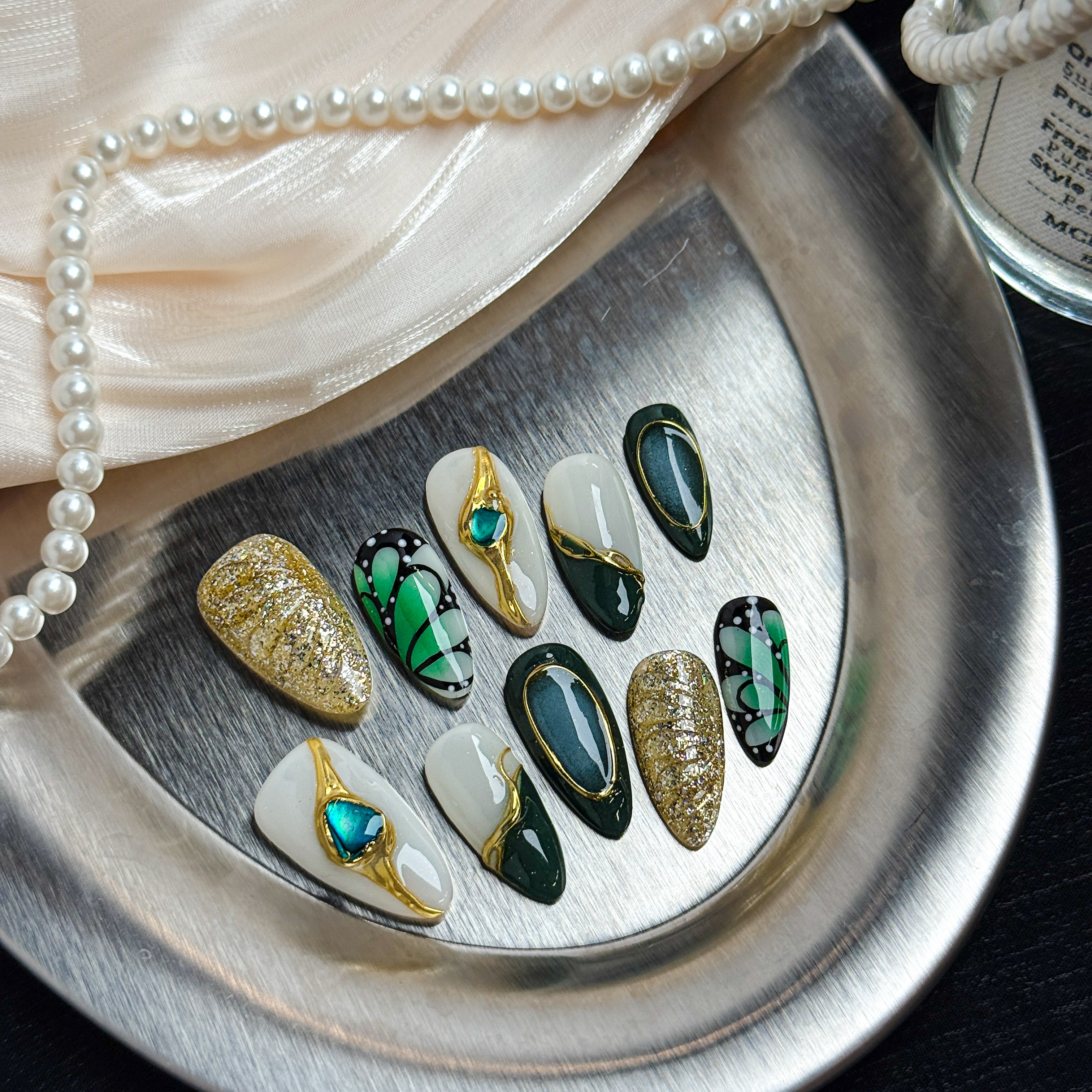 Gilded Butterfly Ink Jade Press-On Nails | Short Almond Shape