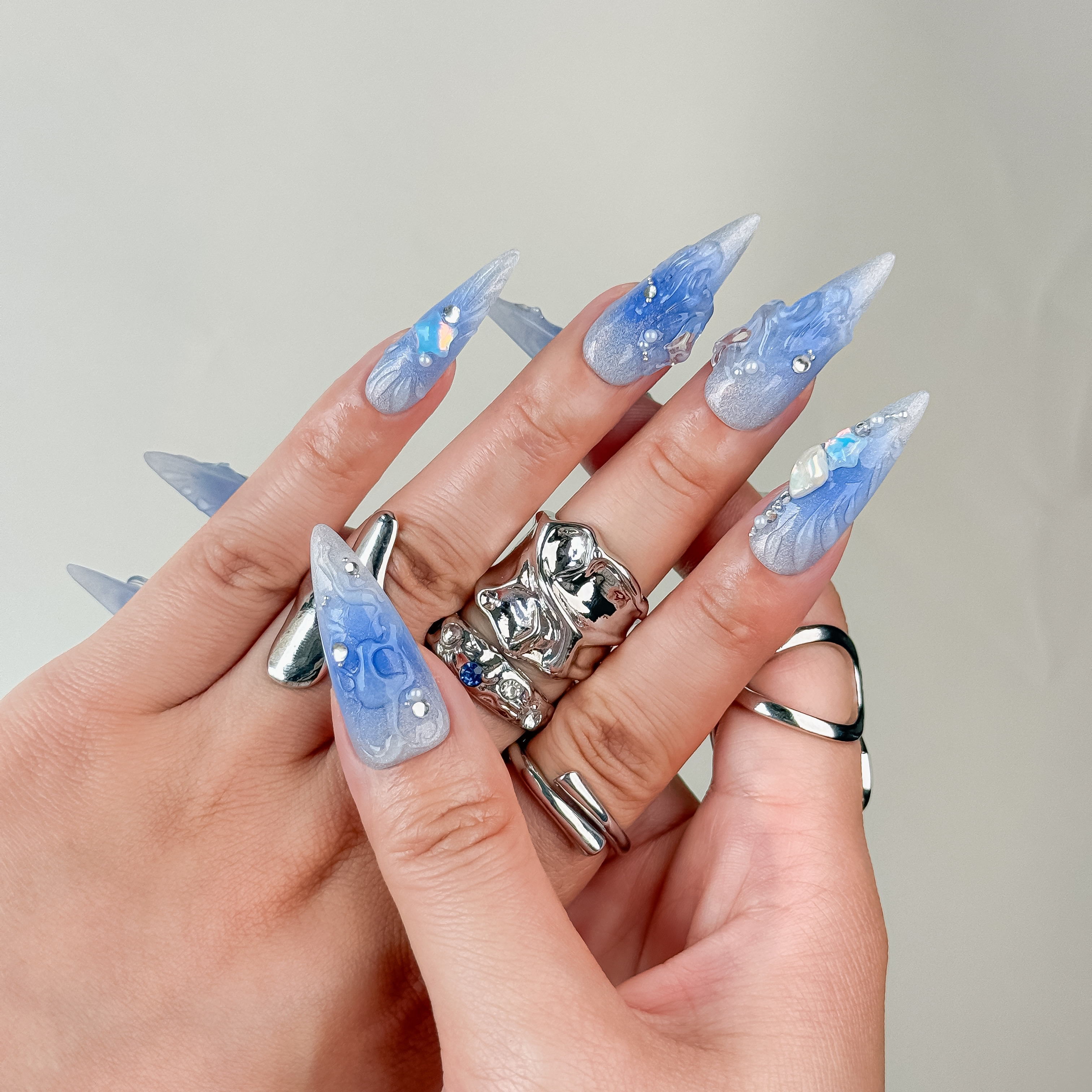 Nail Fairy Handmade Press on Nail- Nailfairy Adorable Hand - Made Press - On Nails: Frozen Wonderland Nail 