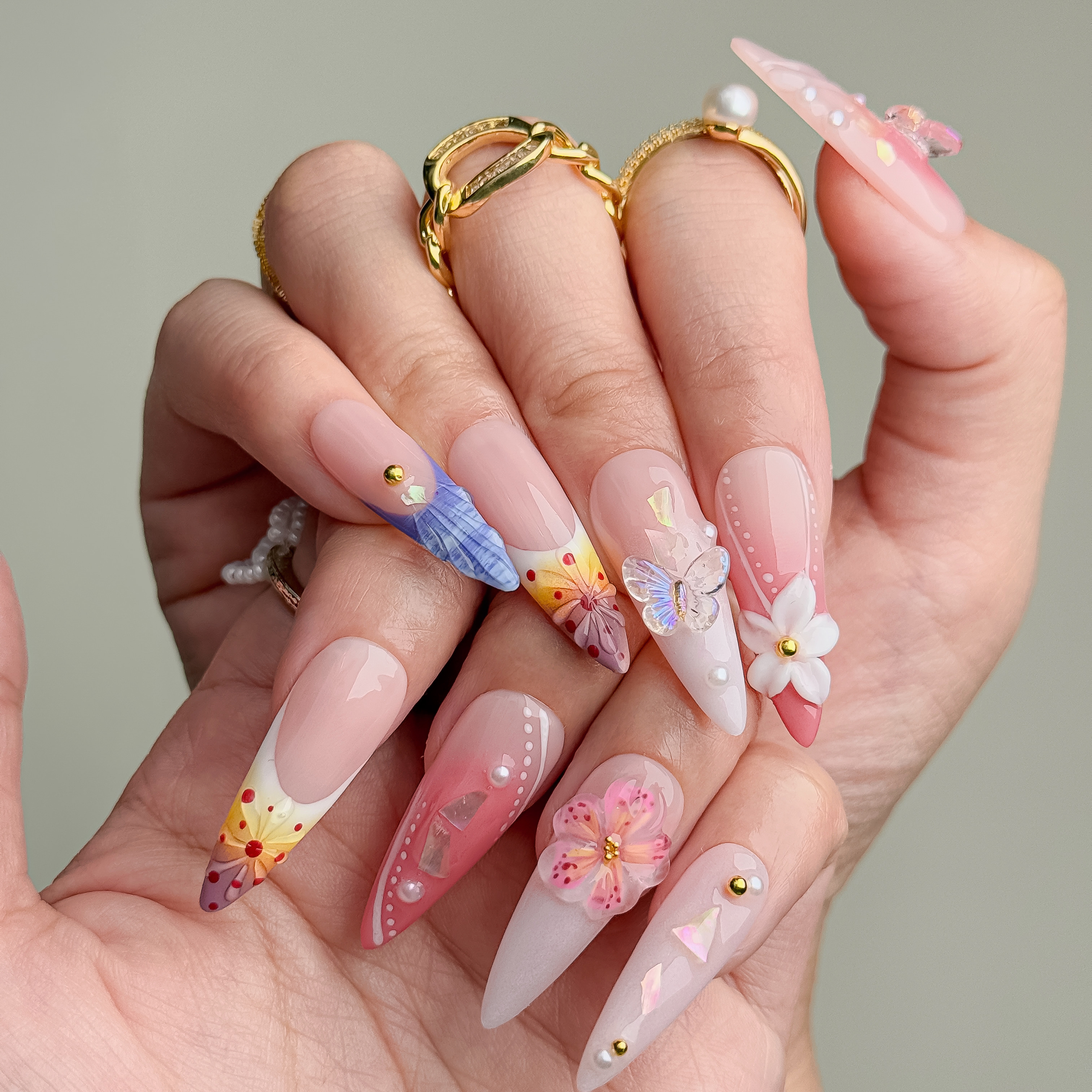 Handmade Press-On Nails – Nailfairy Luxurious Pink Gradient with Flower Language Design, Reusable with Free Application Kit Included