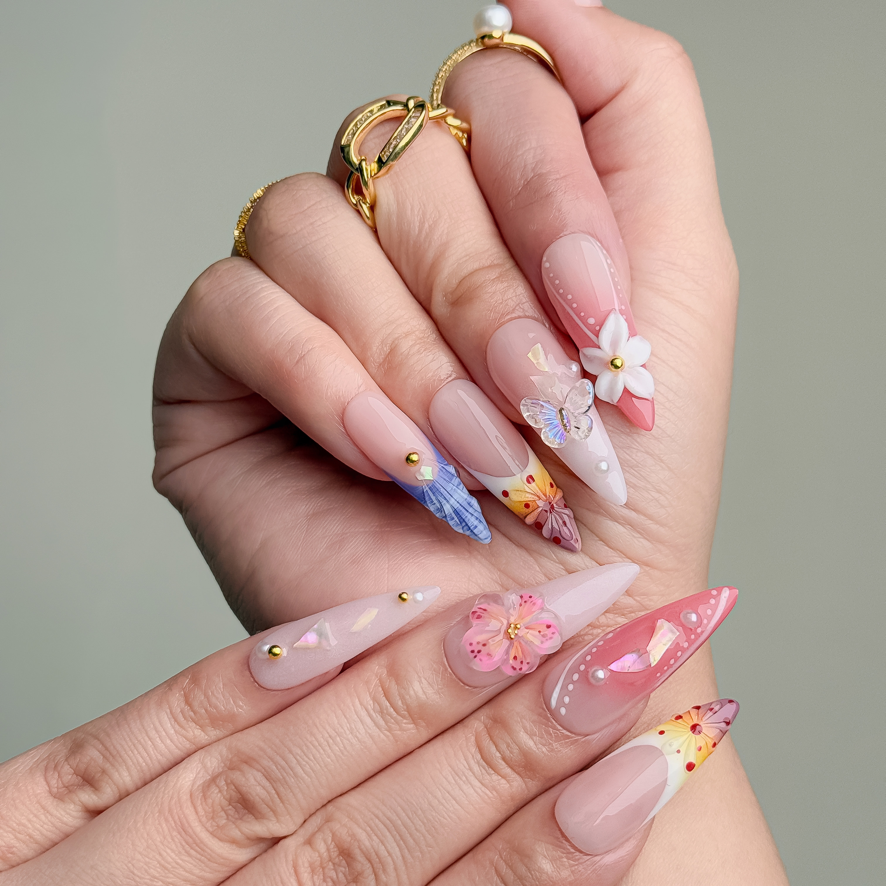 Handmade Press-On Nails – Nailfairy Luxurious Pink Gradient with Flower Language Design, Reusable with Free Application Kit Included