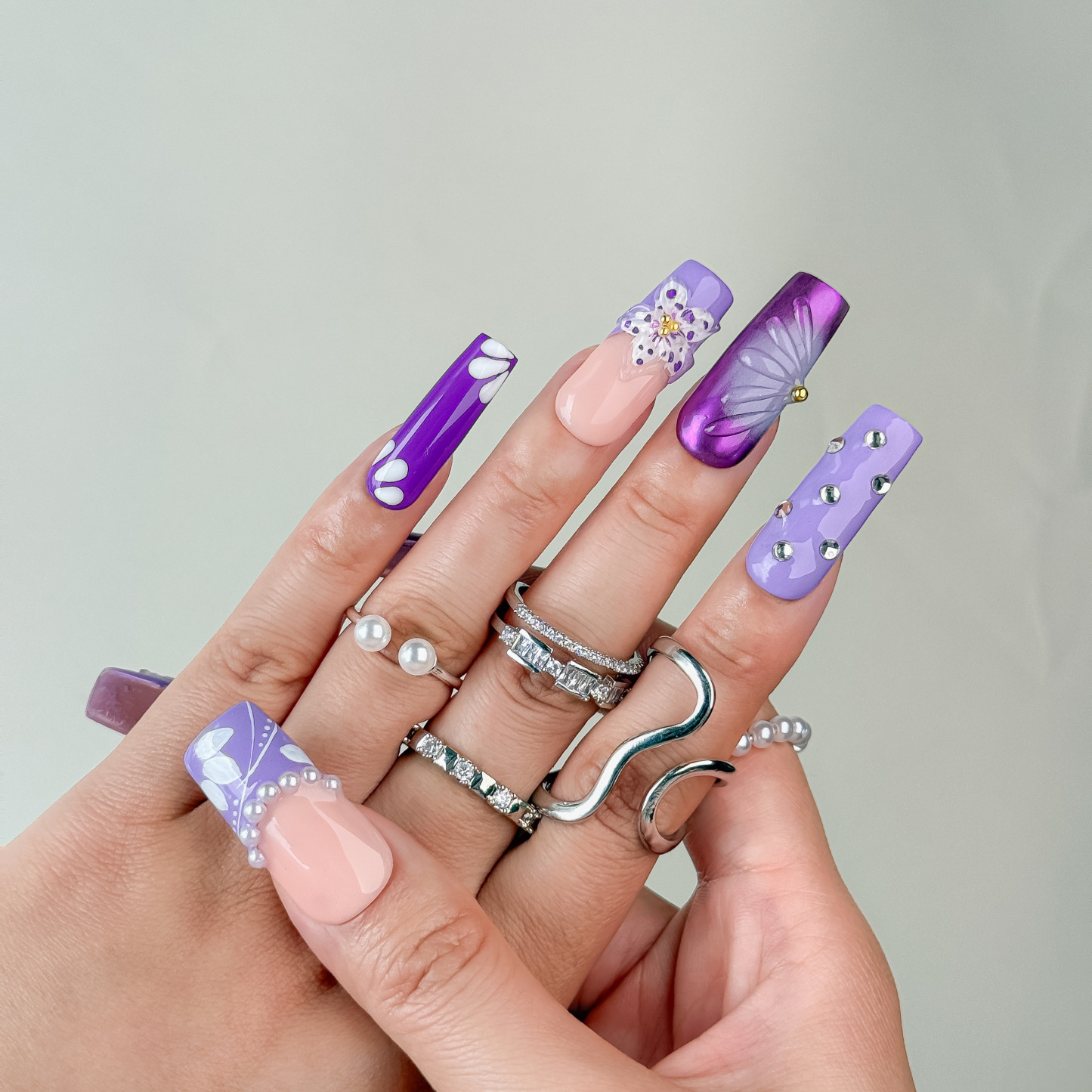 Nail Fairy Handmade Press on Nail- Nailfairy Adorable Hand - Made Press - On Nails: Lavender Floral Nail 