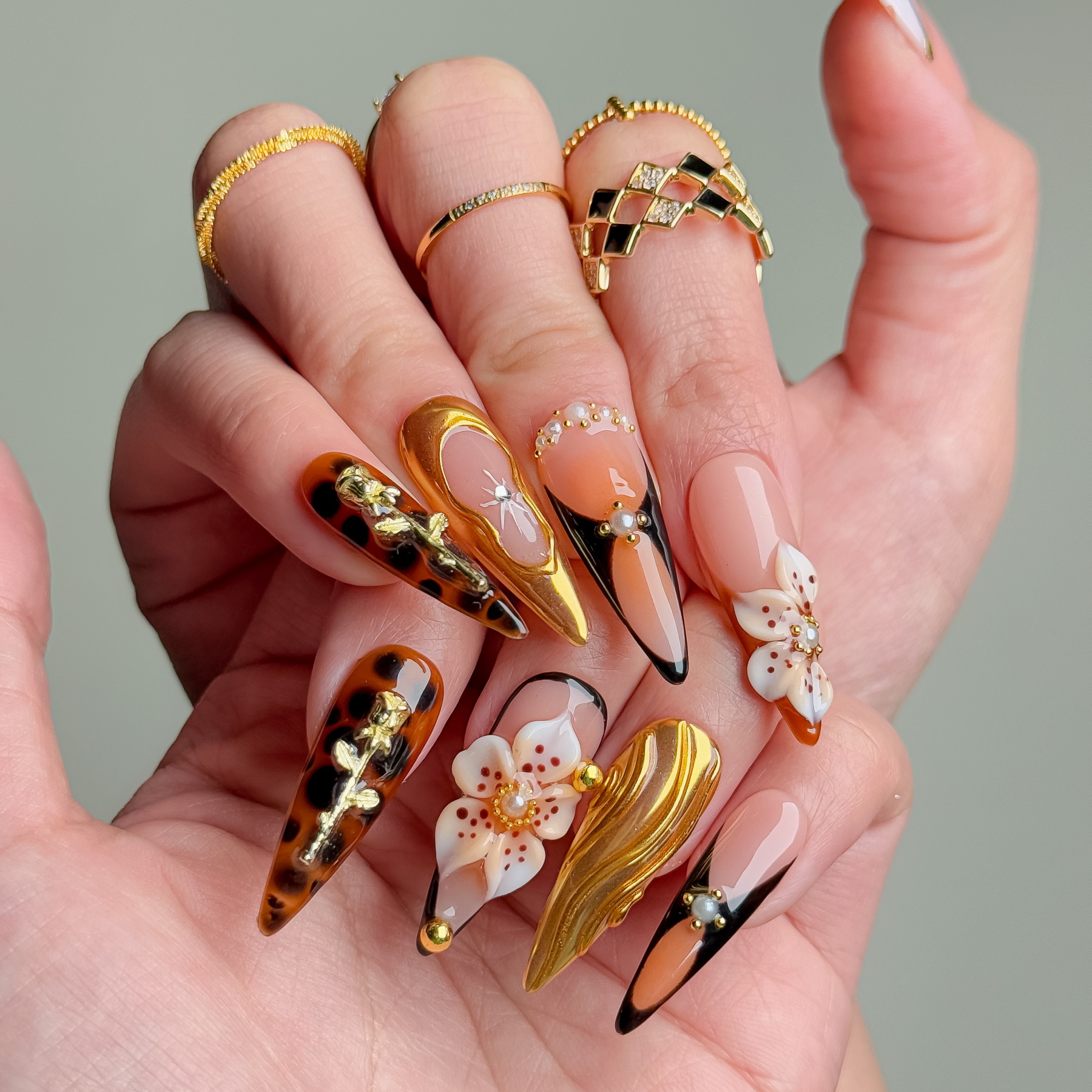 Handmade Press-On Nails – Nailfairy Luxury Elegant Gold & Floral Motifs with Leopard Accents – Custom-Made, Reusable with Free Application Kit Included