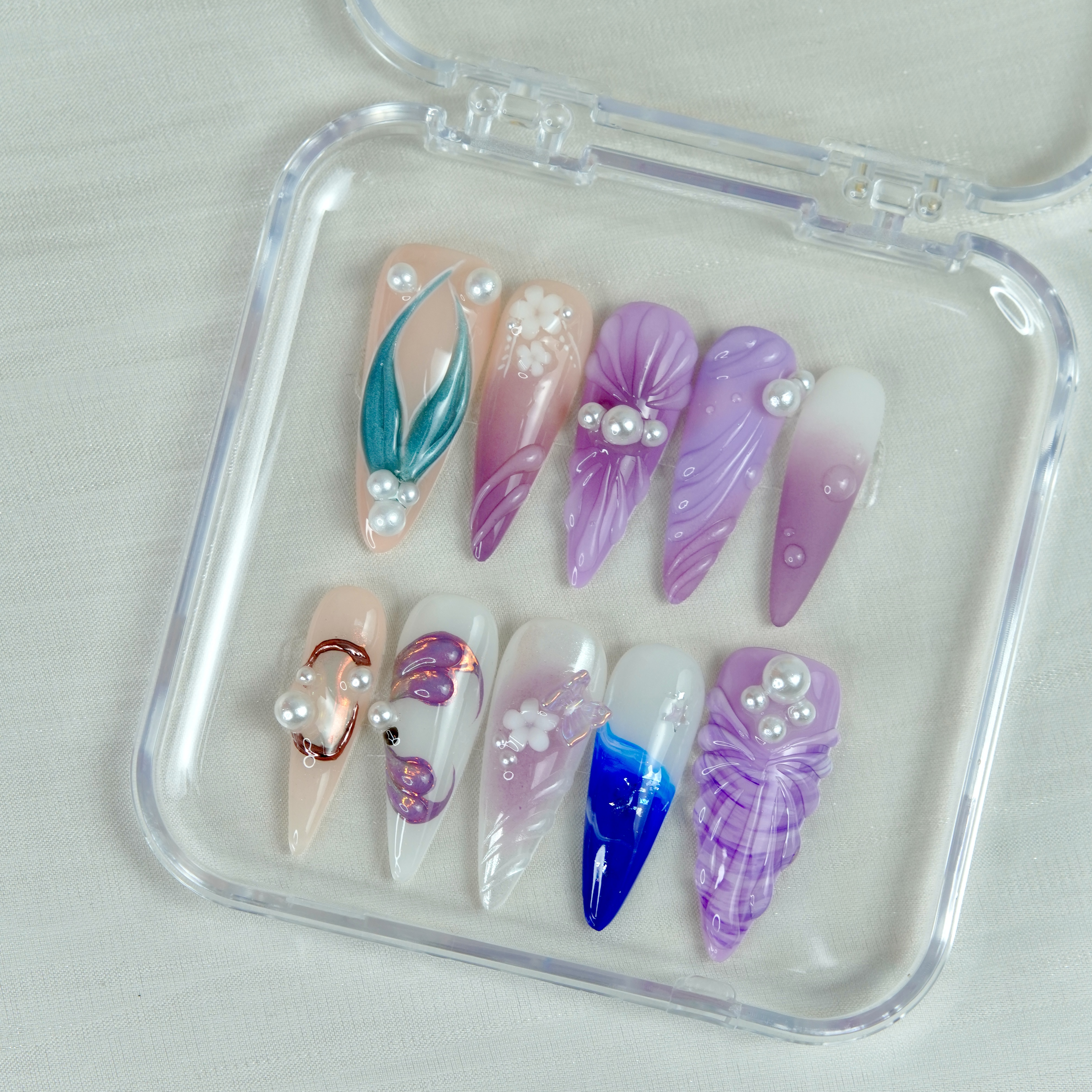 Mermaid Dream Press-On Nails with 3D Pearl & Shell – Long Stiletto