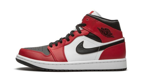 Air Jordan 1 Mid "Chicago Black Toe" 554724-069