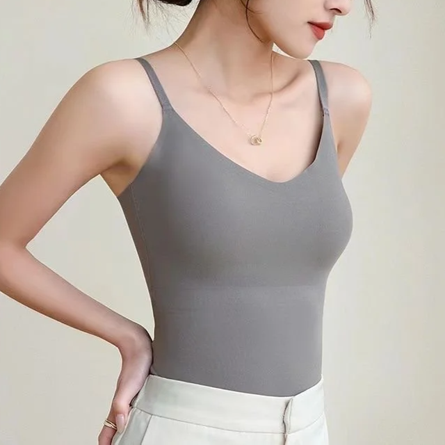 Camisola con escote en V, relleno de sujetador y espalda en U grande