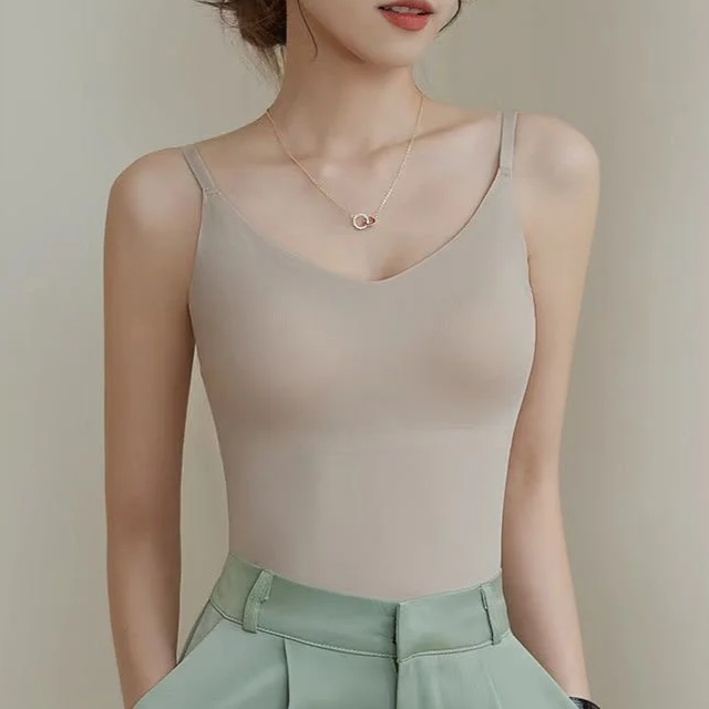Camisola con escote en V, relleno de sujetador y espalda en U grande