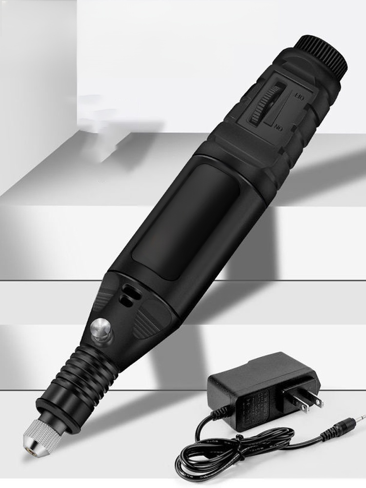 Kleine handgehaltene elektrische Mühle