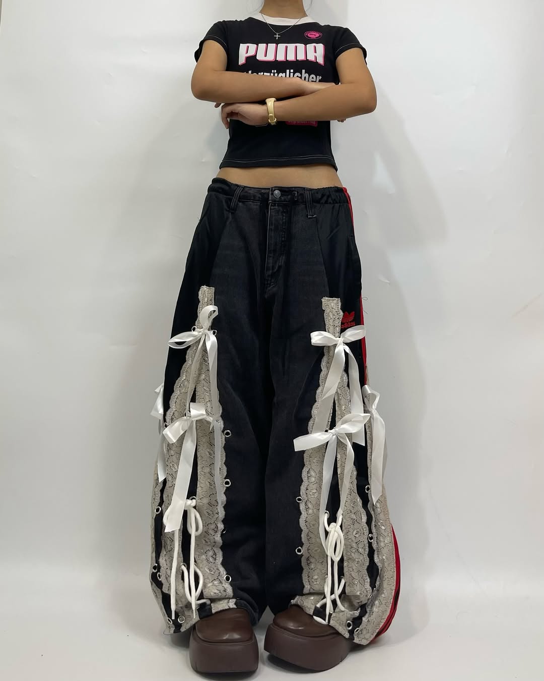 (The last one today) Ribbon pants are so cool