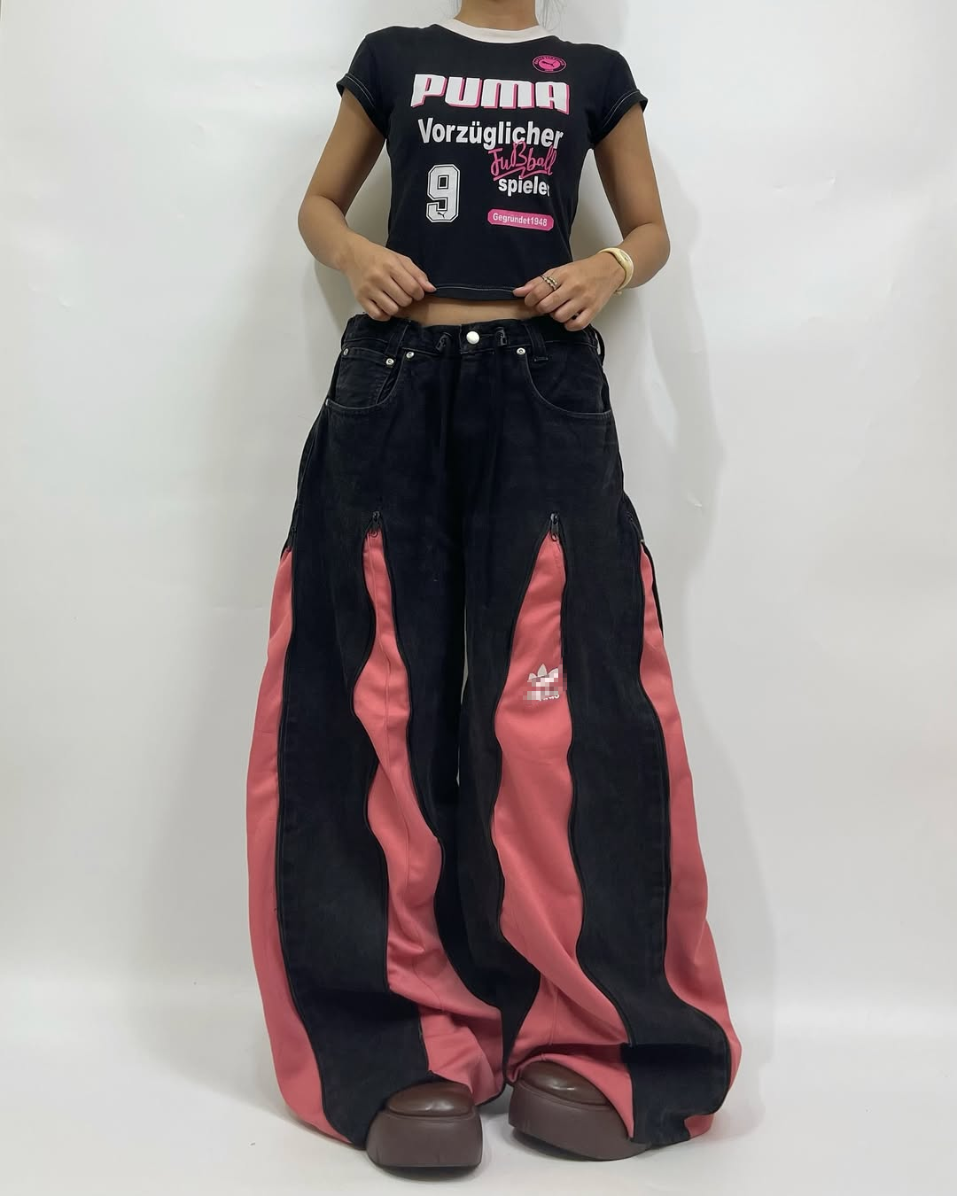 (The last one today) Zipper jeans are so pretty