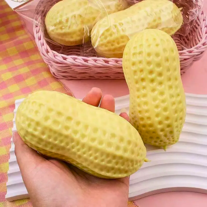 Peanuts Squeeze Stress Balls