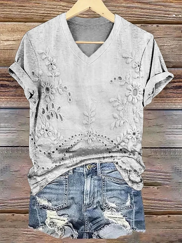 Women's Vintage Floral Texture Patterns Print V-neck Casual T-Shirt