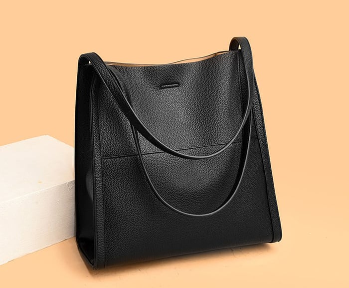 ⏰Solid color genuine leather shoulder bag
