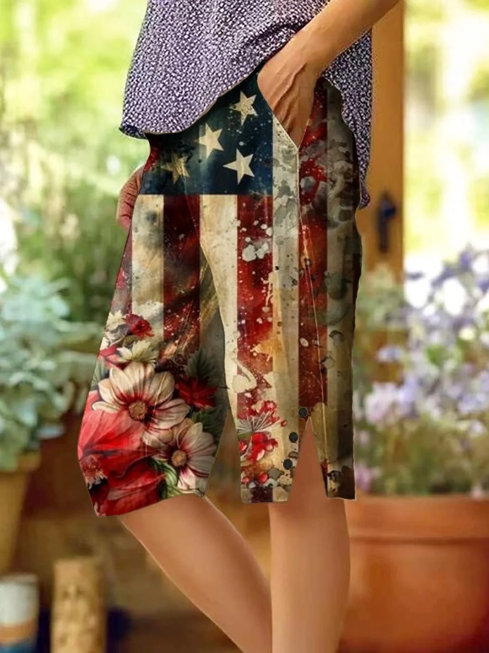 Women's Vintage Flag Floral Art Print V-neck Casual T-Shirt