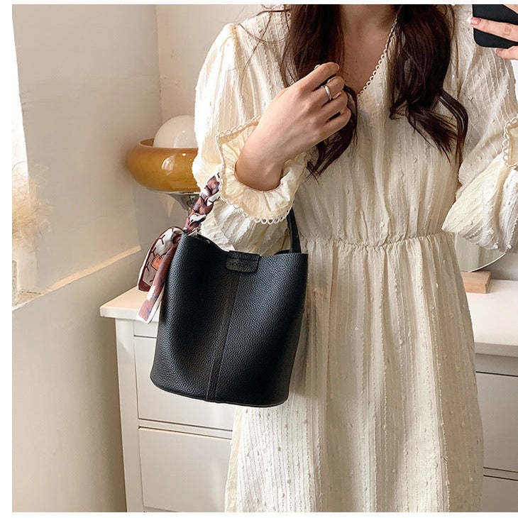 Fashion Bucket Bag Casual Messenger Bag