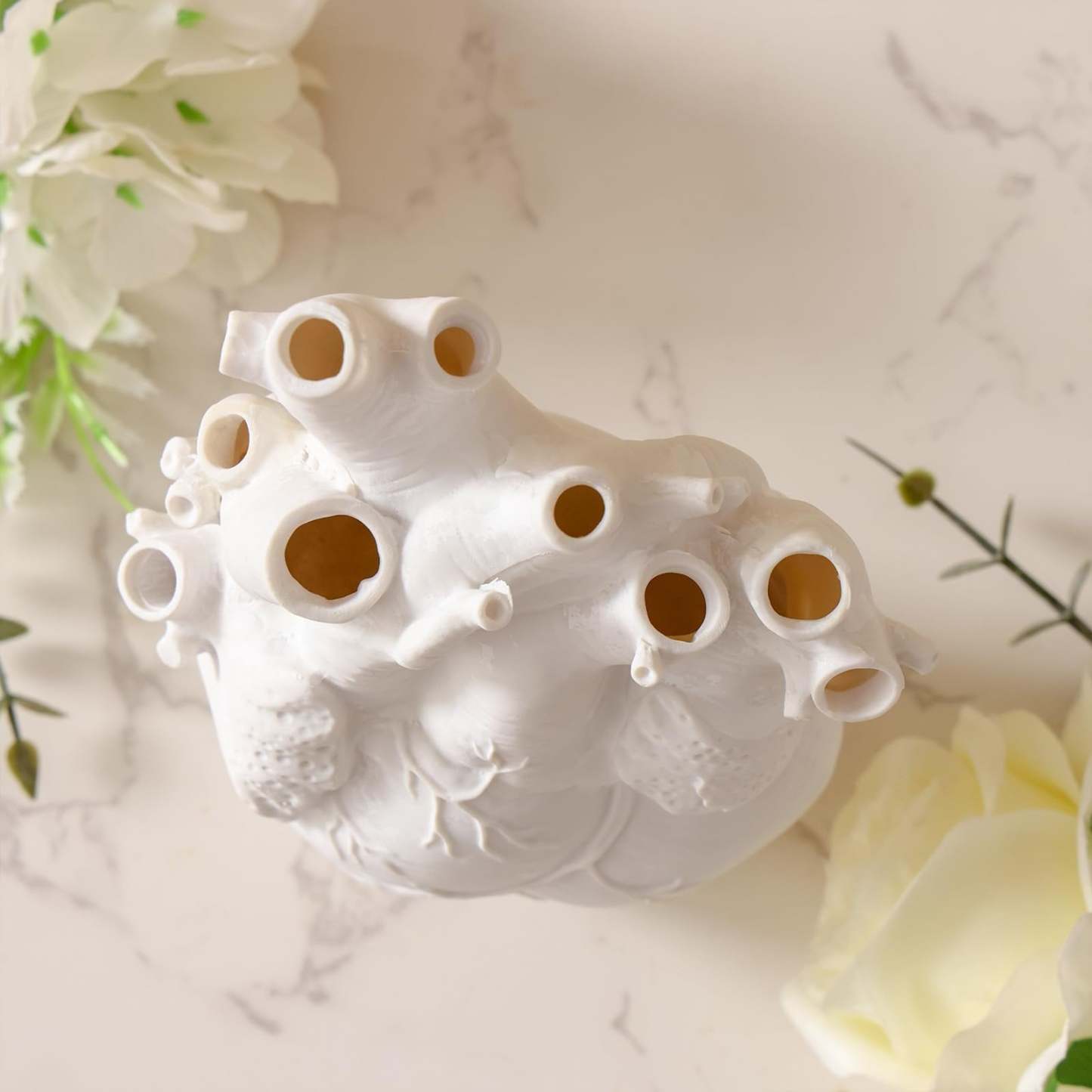 White Heart Irregular Creative Art Vase