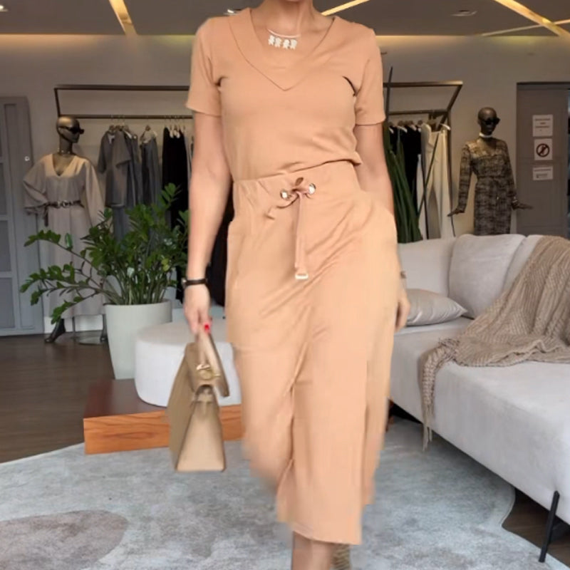💥Women's V-Neck Top & Skirt Coordinated Set | Versatile Two-Piece Outfit