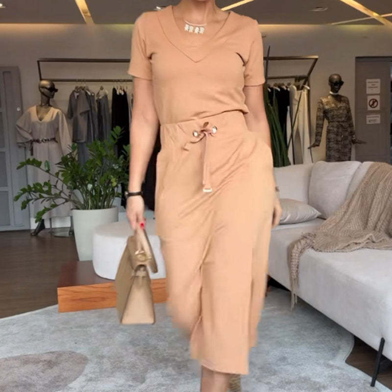 💥Women's V-Neck Top & Skirt Coordinated Set | Versatile Two-Piece Outfit